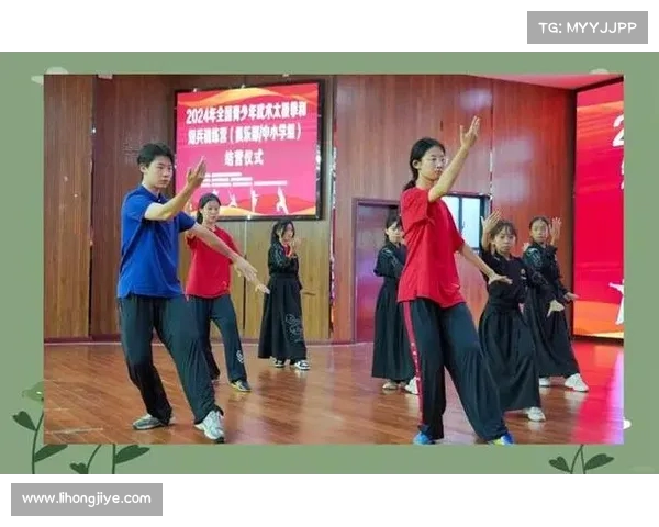 武术班教学探索:传统技艺与现代实践的完美融合 武术班教学探索:传统技艺与现代实践的完美融合